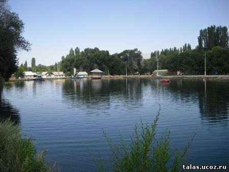 Сейчас оно называется "Байкол", что в переводе означает богатое озеро. Там открыли два кафе на воде и летнею дискотеку.